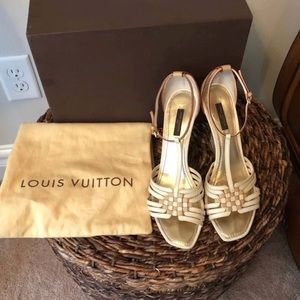 Louis Vuitton damier wedges